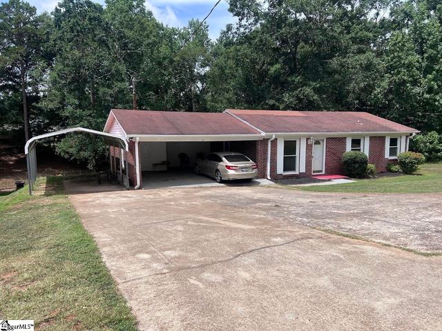 213 Hillcrest Circle, Anderson, SC 29624