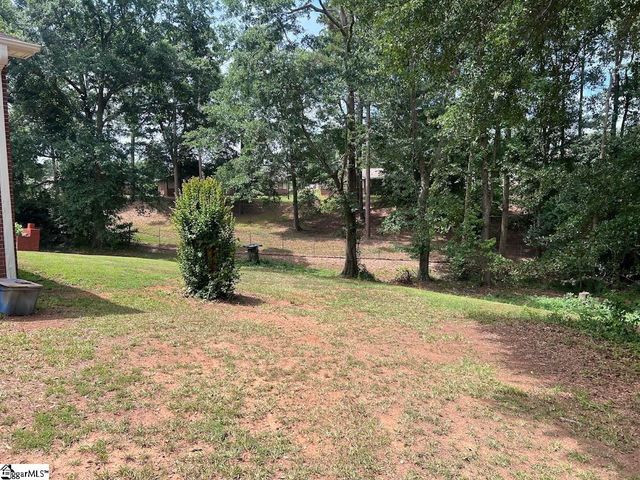 213 Hillcrest Circle, Anderson, SC 29624