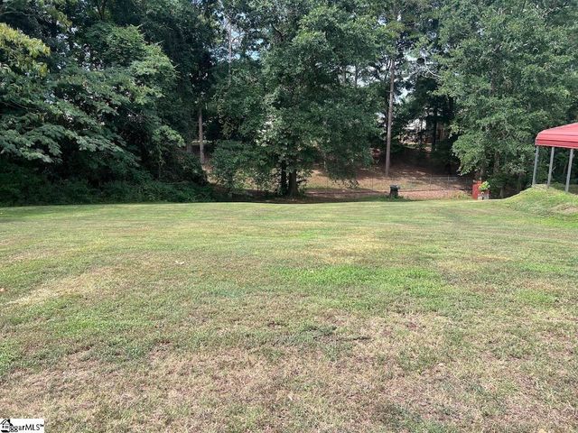 213 Hillcrest Circle, Anderson, SC 29624