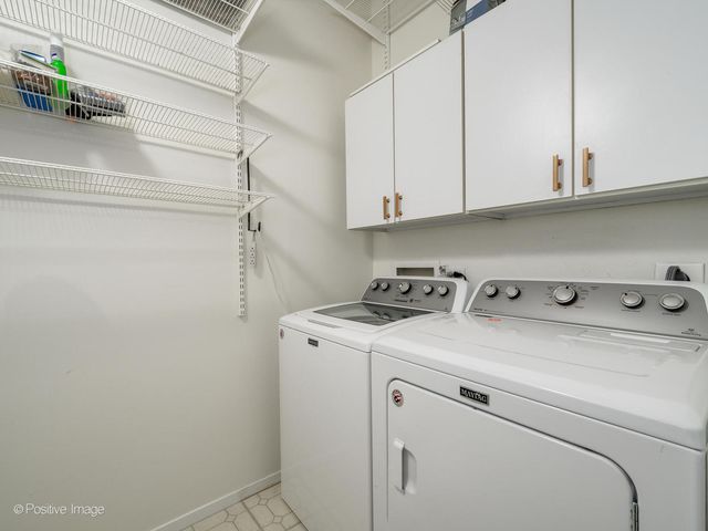 360 W Illinois Street 231, Chicago, IL 60654