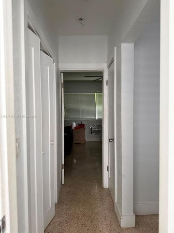 805 81st Street 3, Miami Beach, FL 33141