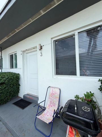 805 81st Street 3, Miami Beach, FL 33141