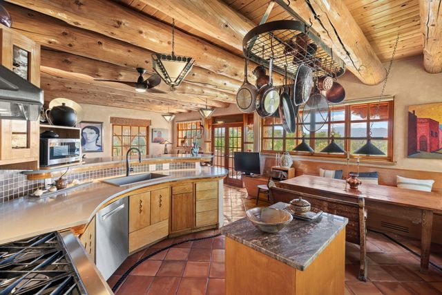 939 Kit Carson Road, Taos, NM 87571