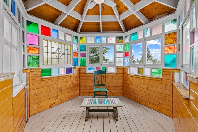 939 Kit Carson Road, Taos, NM 87571