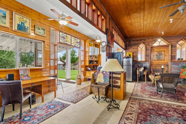 939 Kit Carson Road, Taos, NM 87571