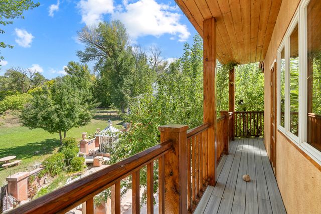 939 Kit Carson Road, Taos, NM 87571