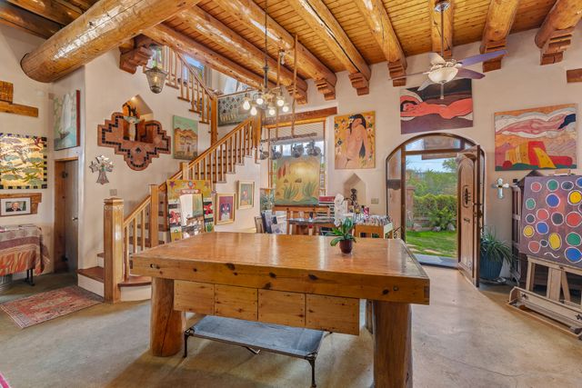 939 Kit Carson Road, Taos, NM 87571