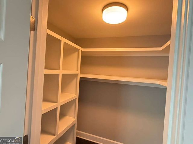 1128 Hillcrest Court NW, Norcross, GA 30093