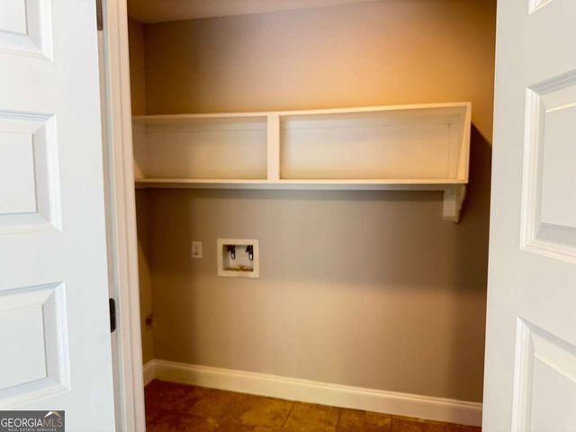 1128 Hillcrest Court NW, Norcross, GA 30093