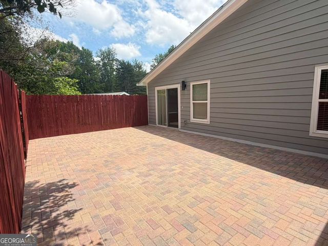1128 Hillcrest Court NW, Norcross, GA 30093