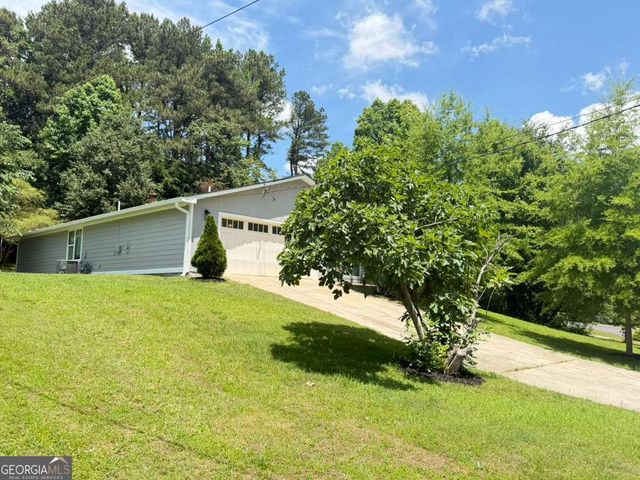 1128 Hillcrest Court NW, Norcross, GA 30093