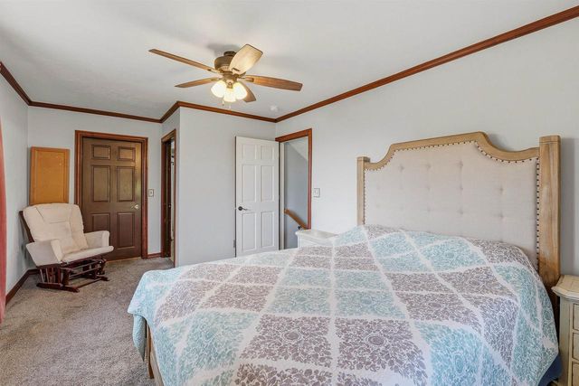 537 FARWELL AVENUE, Fond Du Lac, WI 54935