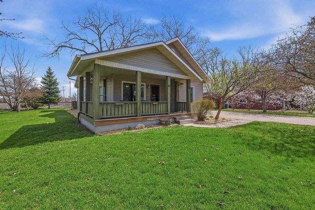 537 FARWELL AVENUE, Fond Du Lac, WI 54935