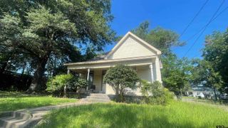 920 N Spring Avenue, Tyler, TX 75702