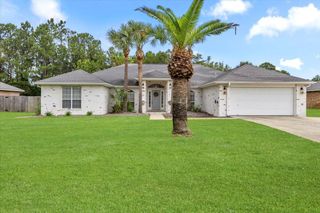 7584 Woodmont Road, Navarre, FL 32566