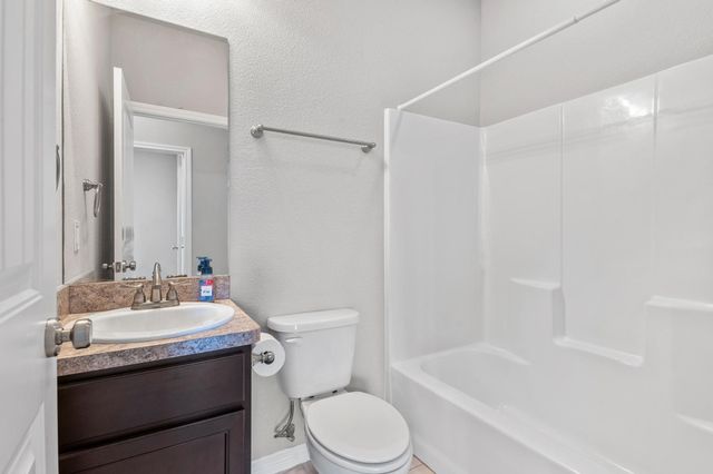 1000 E Epstein Street, Sherman, TX 75090