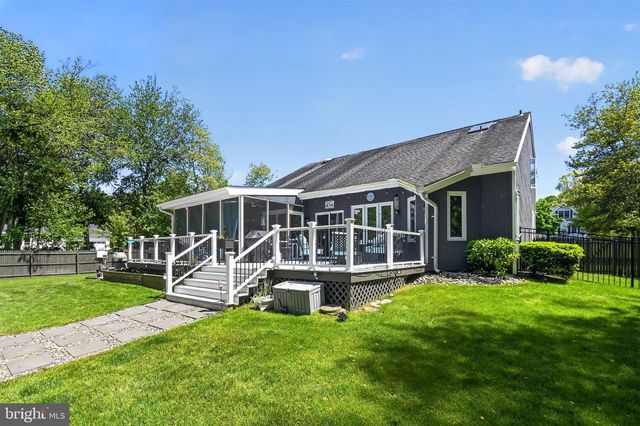 26 GREENBRIAR RD, Marmora, NJ 08223