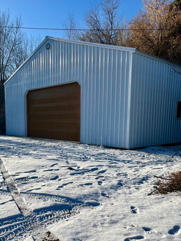 185 E SOUTH WEBER DR, South Weber, UT 84405