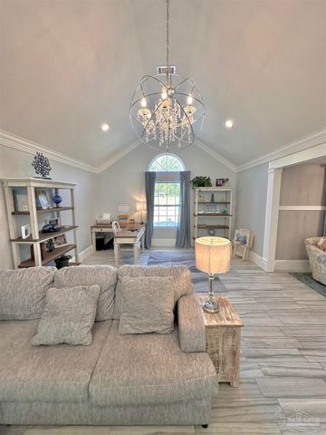 3097 Fayal Dr, Pensacola, FL 32526