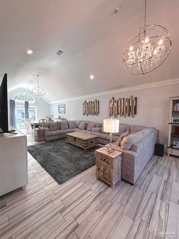 3097 Fayal Dr, Pensacola, FL 32526