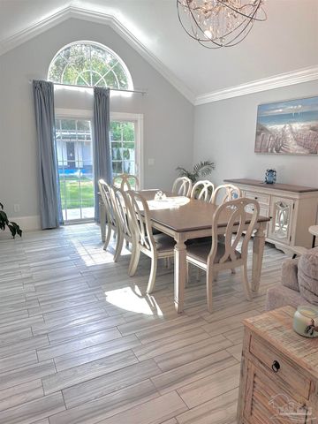 3097 Fayal Dr, Pensacola, FL 32526