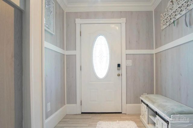 3097 Fayal Dr, Pensacola, FL 32526