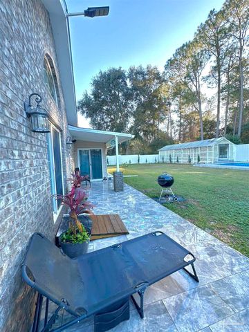 3097 Fayal Dr, Pensacola, FL 32526