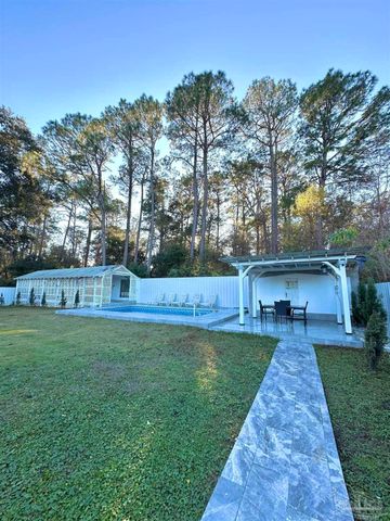 3097 Fayal Dr, Pensacola, FL 32526