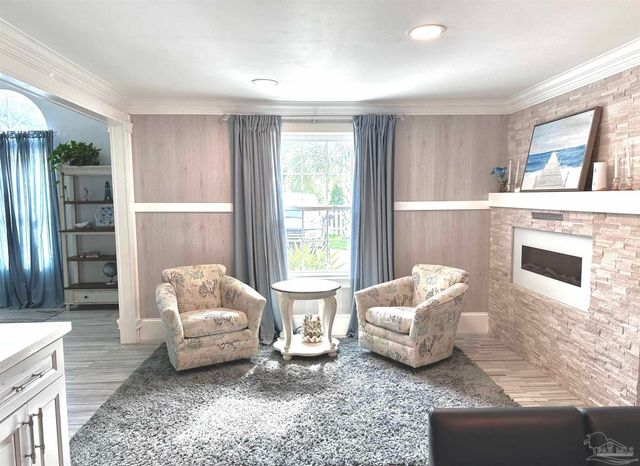 3097 Fayal Dr, Pensacola, FL 32526