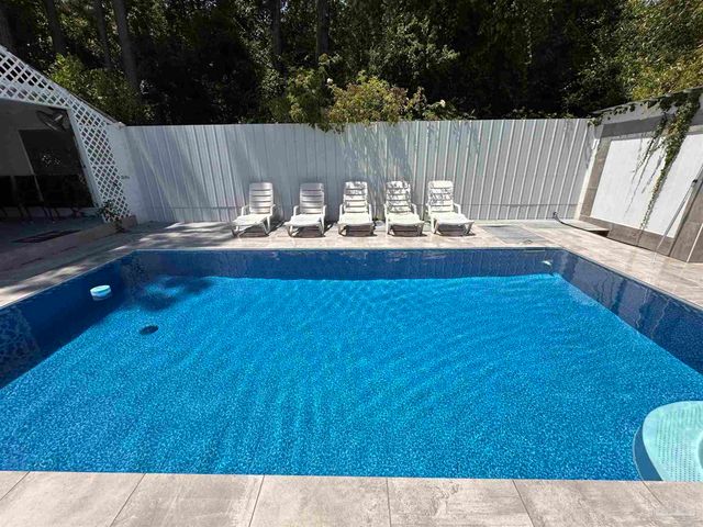 3097 Fayal Dr, Pensacola, FL 32526