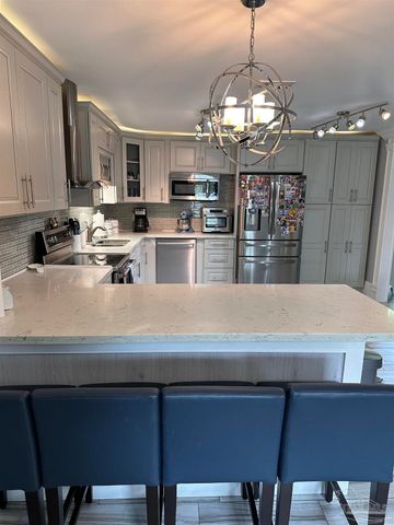 3097 Fayal Dr, Pensacola, FL 32526