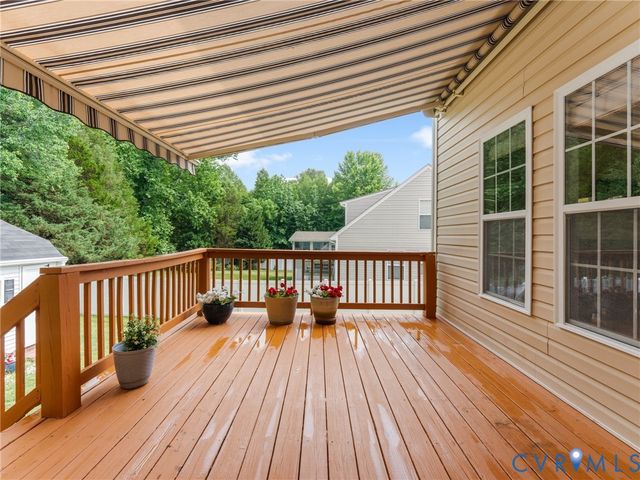 2061 Maginoak Ct, North Chesterfield, VA 23236