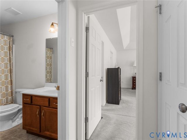 2061 Maginoak Ct, North Chesterfield, VA 23236