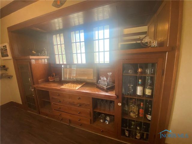 1850 Glendale Avenue, Toledo, OH 43614