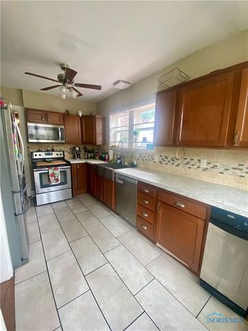 1850 Glendale Avenue, Toledo, OH 43614