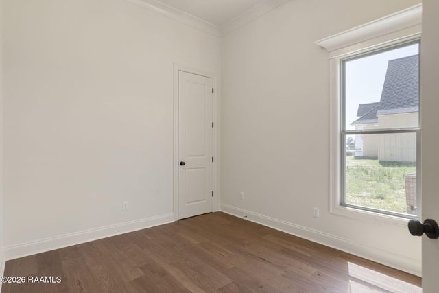 123 Summit Heights Drive, Youngsville, LA 70592
