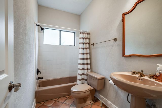 5406 Timber Shade Drive, Kingwood, TX 77345