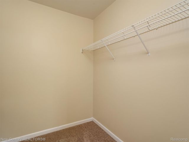 16476 Radison Drive, Macomb Township, MI 48044