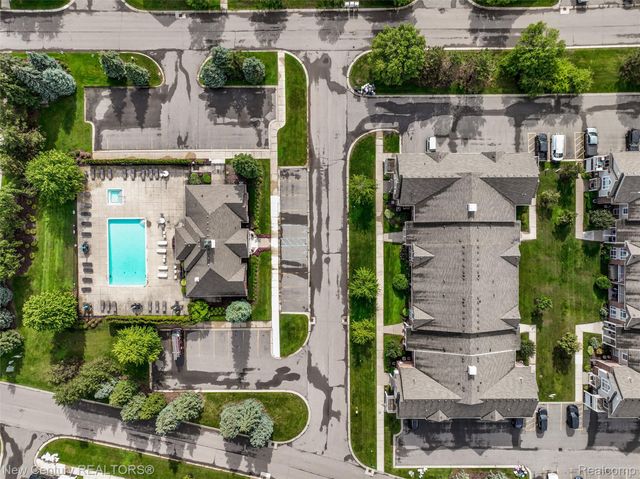 16476 Radison Drive, Macomb Township, MI 48044