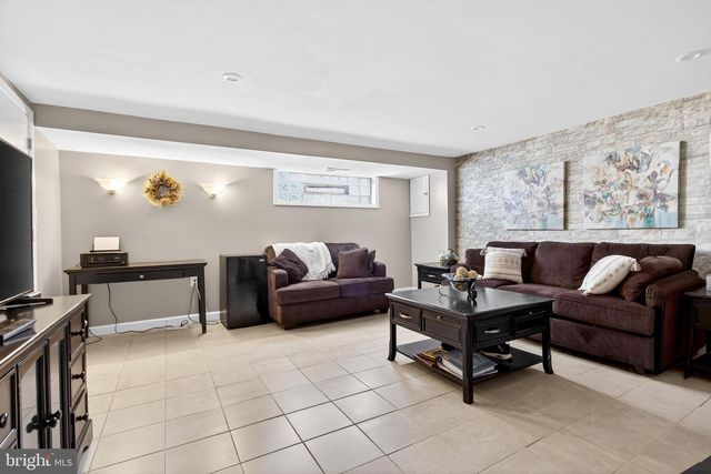 2720 CLAYTON ST, Philadelphia, PA 19152