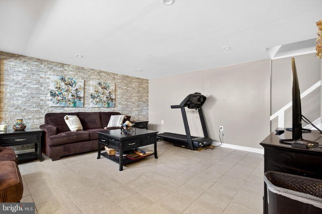 2720 CLAYTON ST, Philadelphia, PA 19152