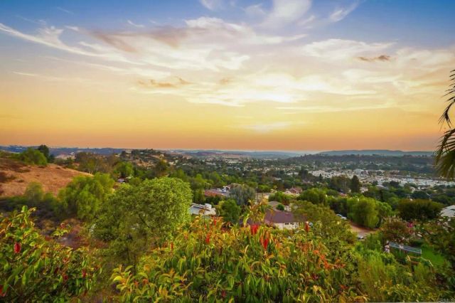 14040 Iris Lane, Poway, CA 92064