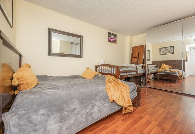 20379 W Country Club Drive 332, Aventura, FL 33180