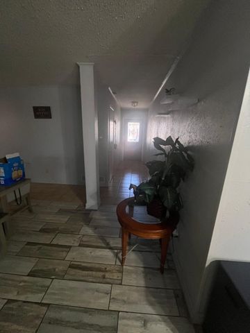 2903 Stratford Court, Arlington, TX 76015