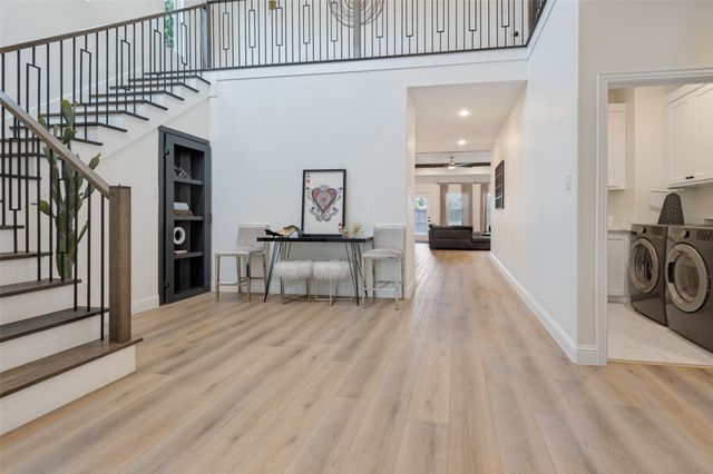 1805 Nomas Street, Dallas, TX 75212