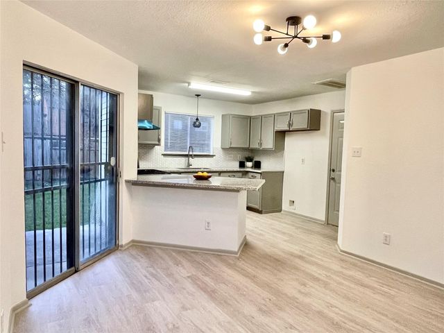 15609 Martineau Street, Houston, TX 77032