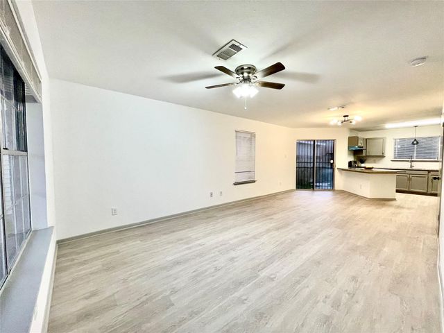 15609 Martineau Street, Houston, TX 77032