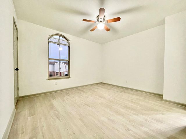 15609 Martineau Street, Houston, TX 77032