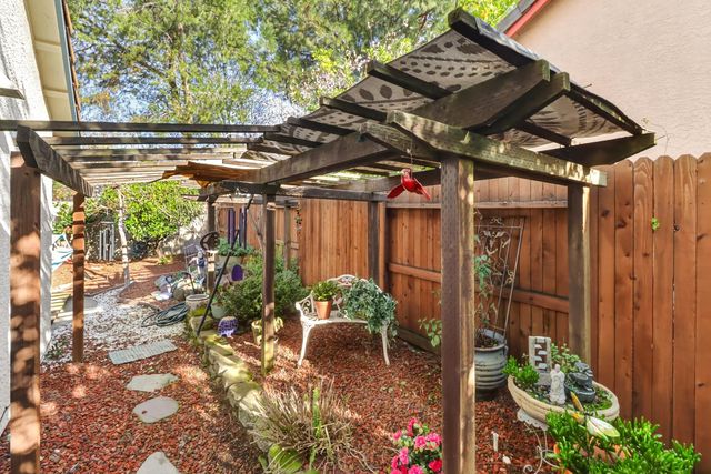 412 Brennen Circle, Roseville, CA 95678