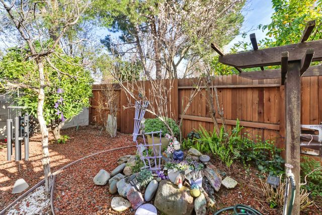 412 Brennen Circle, Roseville, CA 95678